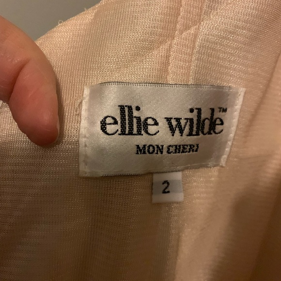 Ellie Wilde Size 2 Gorgeous Beaded Prom Gown - Picture 12 of 12